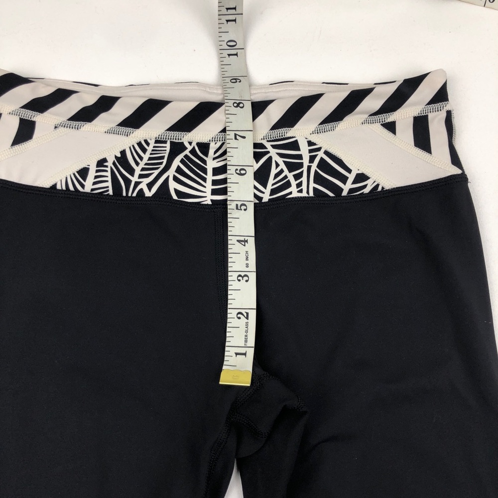 Lululemon Inspire Crop 
Black / Pretty Palm Black Angel Wing - Picture 6 of 8